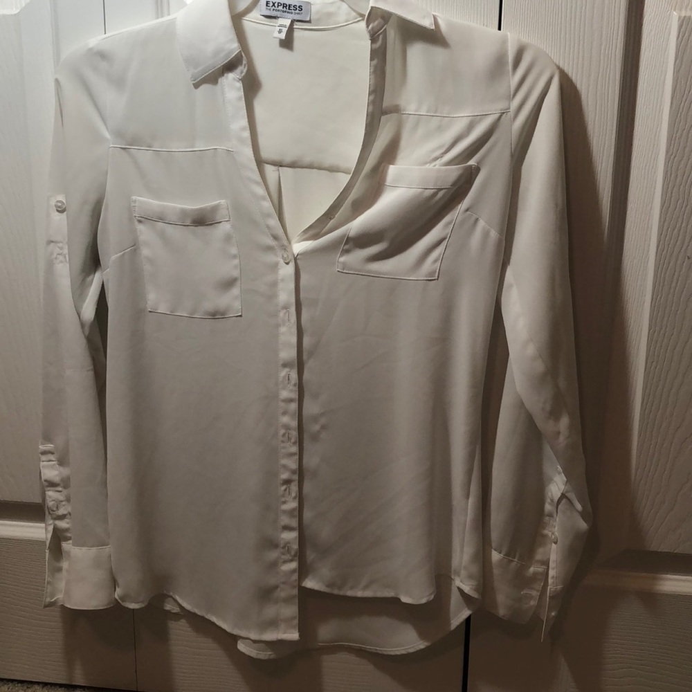 White long sleeve blouse